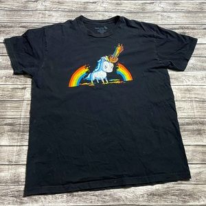 Men’s large tee turtle rainbow unicorn chainsaw kawaii chibi shirt good conditio